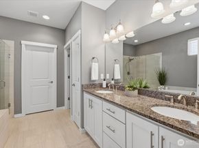 9125 Satterlee Avenue SE, Snoqualmie WA 98065