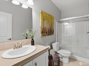 9125 Satterlee Avenue SE, Snoqualmie WA 98065