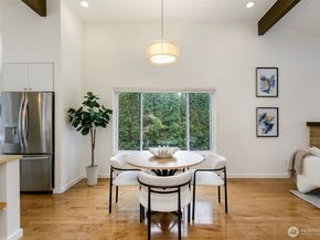 15812 NE 106th Street, Redmond WA 98052