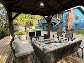 15812 NE 106th Street, Redmond WA 98052