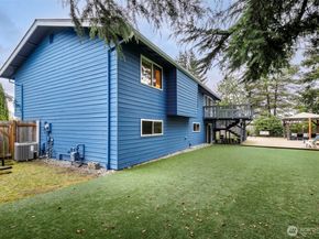 15812 NE 106th Street, Redmond WA 98052