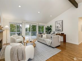 15812 NE 106th Street, Redmond WA 98052