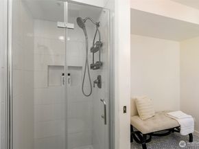 15812 NE 106th Street, Redmond WA 98052