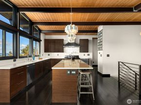 3831 58th Avenue SW, Seattle WA 98116