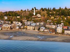 3831 58th Avenue SW, Seattle WA 98116