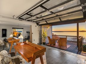 3831 58th Avenue SW, Seattle WA 98116