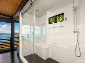 3831 58th Avenue SW, Seattle WA 98116