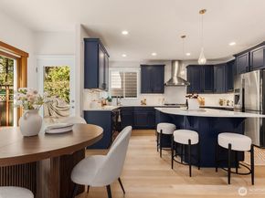 3463 NE Madison Way, Issaquah WA 98029