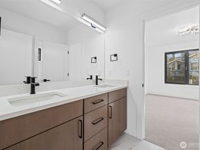16036 SE 44TH Court, Bellevue WA 98006