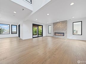 16036 SE 44TH Court, Bellevue WA 98006