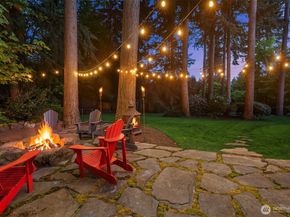 8512 213th Place NE, Redmond WA 98053