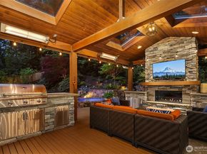 8512 213th Place NE, Redmond WA 98053