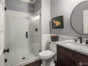 8512 213th Place NE, Redmond WA 98053