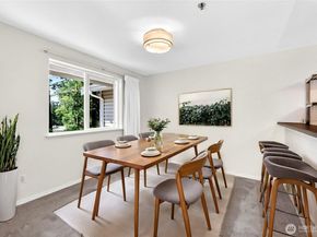 19230 Forest Park Drive NE A201, Lake Forest Park WA 98155