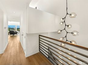 2400 Aurora Avenue N 210, Seattle WA 98109