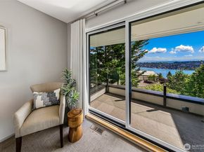 2400 Aurora Avenue N 210, Seattle WA 98109