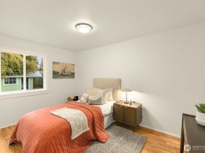 2001 SE 17th Court S, Renton WA 98055
