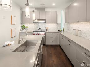 2834 Fairview Avenue E, Seattle WA 98102