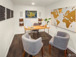 2834 Fairview Avenue E, Seattle WA 98102