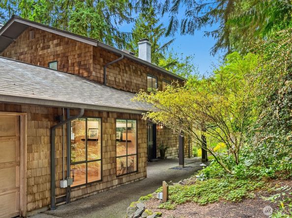 8151 NE Hidden Cove Road, Bainbridge Island WA 98110