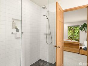 8151 NE Hidden Cove Road, Bainbridge Island WA 98110