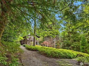 8151 NE Hidden Cove Road, Bainbridge Island WA 98110