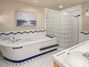 61 Cascade Key, Bellevue WA 98006