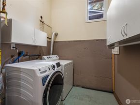 8215 172nd Avenue NE, Redmond WA 98052