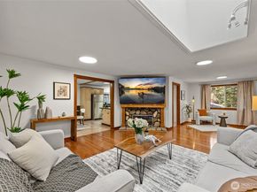 8215 172nd Avenue NE, Redmond WA 98052