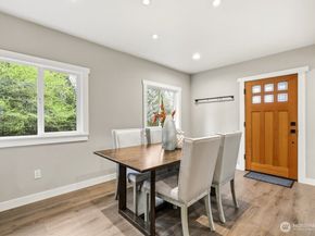 2122 N 128th Street, Seattle WA 98133
