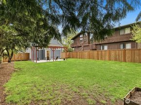 2122 N 128th Street, Seattle WA 98133