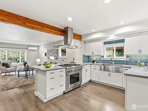 2122 N 128th Street, Seattle WA 98133
