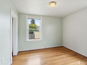 308 NE 50th Street, Seattle WA 98105