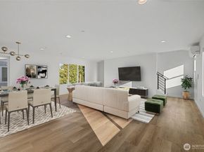 19505 Damson Road B1, Lynnwood WA 98036
