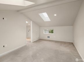 1161 Aberdeen Avenue NE, Renton WA 98056