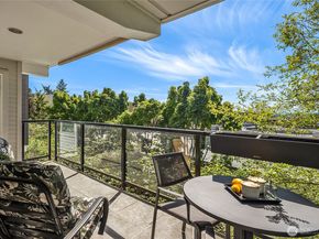 410 2nd Avenue S 111, Kirkland WA 98033