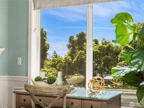 410 2nd Avenue S 111, Kirkland WA 98033
