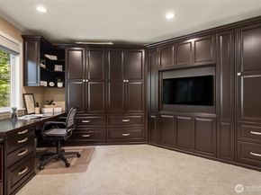410 2nd Avenue S 111, Kirkland WA 98033