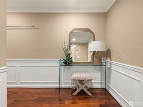 410 2nd Avenue S 111, Kirkland WA 98033