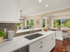 410 2nd Avenue S 111, Kirkland WA 98033