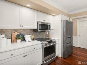 410 2nd Avenue S 111, Kirkland WA 98033