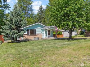 17023 113th Avenue SE, Renton WA 98055