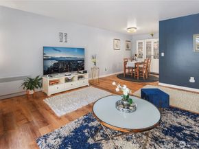 11008 NE 68th St 728, Kirkland WA 98033