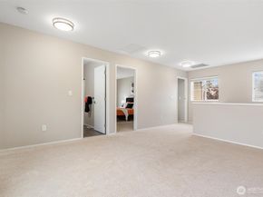 3919 154th Place SE, Bothell WA 98012