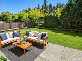 16517 SE 66th Street, Bellevue WA 98006