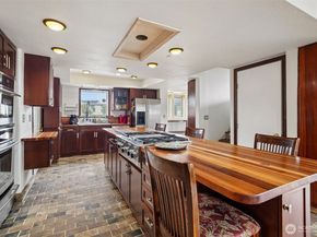 13043 40th Avenue S, Tukwila WA 98168