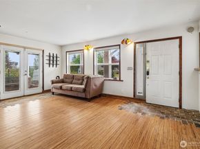 13043 40th Avenue S, Tukwila WA 98168
