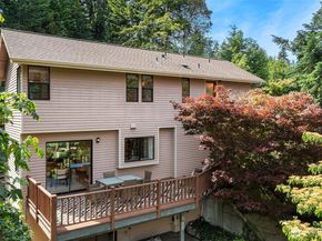 22808 105th Avenue SW, Vashon WA 98070