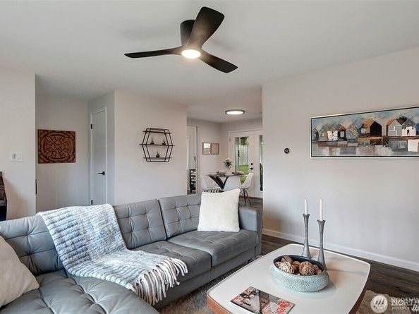3708 NE 22nd Street, Renton WA 98056