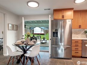 3708 NE 22nd Street, Renton WA 98056